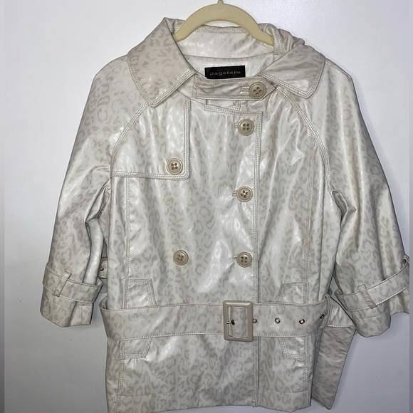 Bagatelle faux leather snow leopard peacoat with Belt - size large - Picture 1 of 8